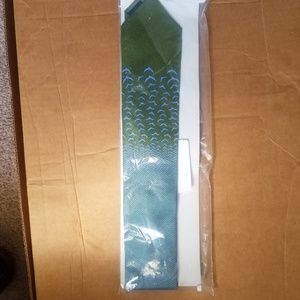 Vilebrequin Chevron and Seagull 100% silk tie